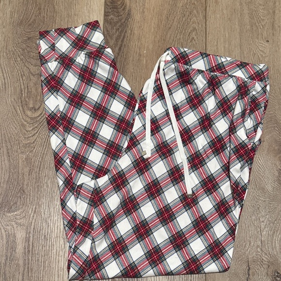 Ralph Lauren Red and Black Plaid Kids Pajama Set - Picture 9 of 14